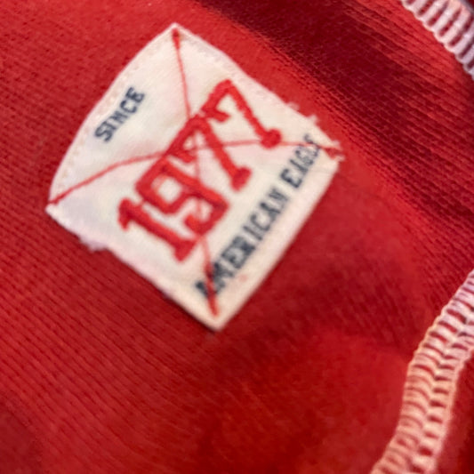 Red and White Vintage American Eagle ‘Eagle’ Print Graphic Hoodie