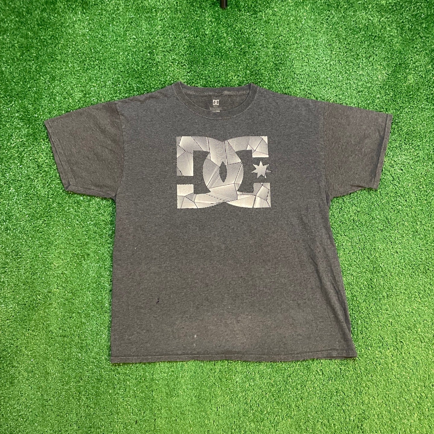 Grey DC Vintage Graphic Skateboarding Tee