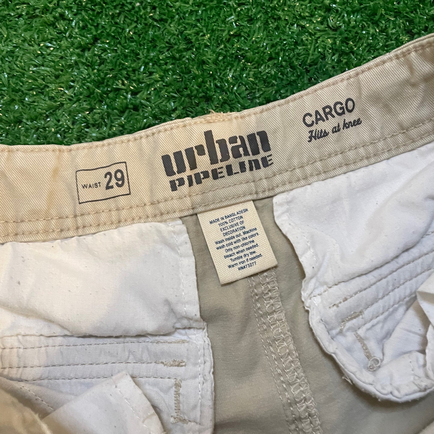Tan Cargo Shorts w/ Pockets - Size 29w