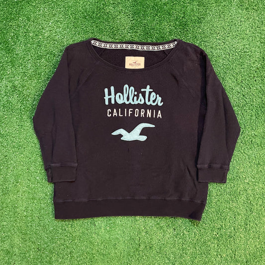 Hollister Co. Crewneck Sweatshirt w/ Light Blue Embroidery