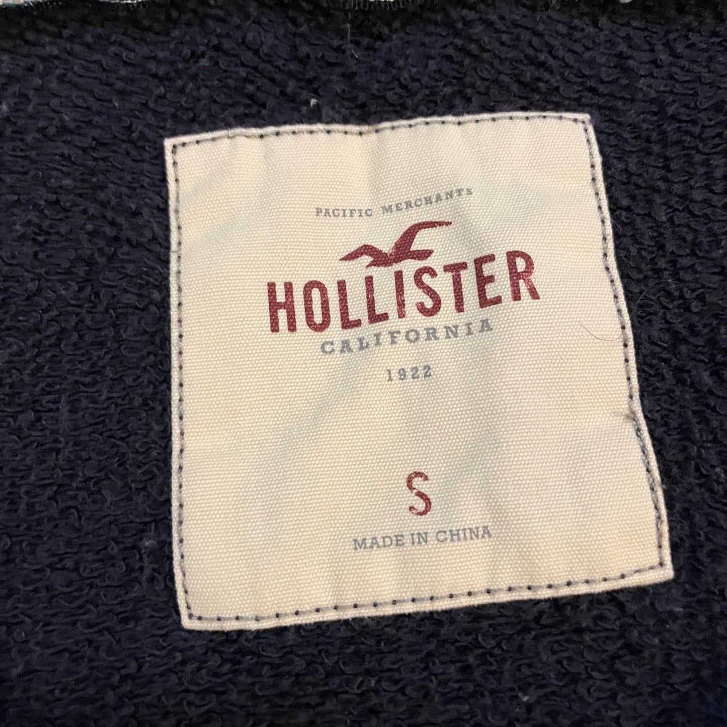 Hollister Co. Crewneck Sweatshirt w/ Light Blue Embroidery