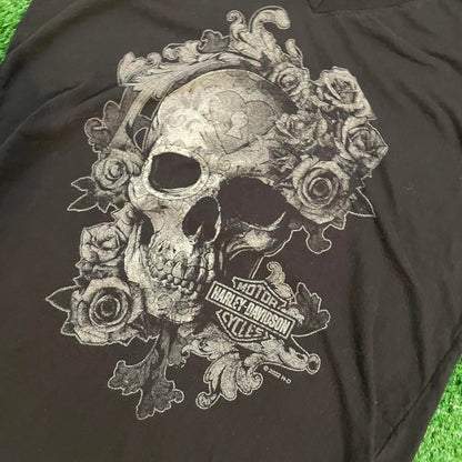 Vintage Harley Davidson Skull and Roses Graphic Black and Silver T-shirt