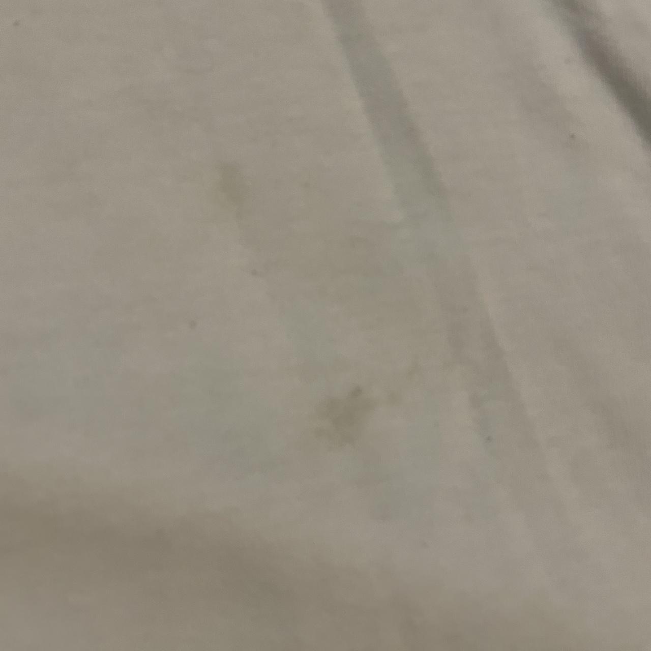 Under Armour White and Blue Graphic Vintage Tee