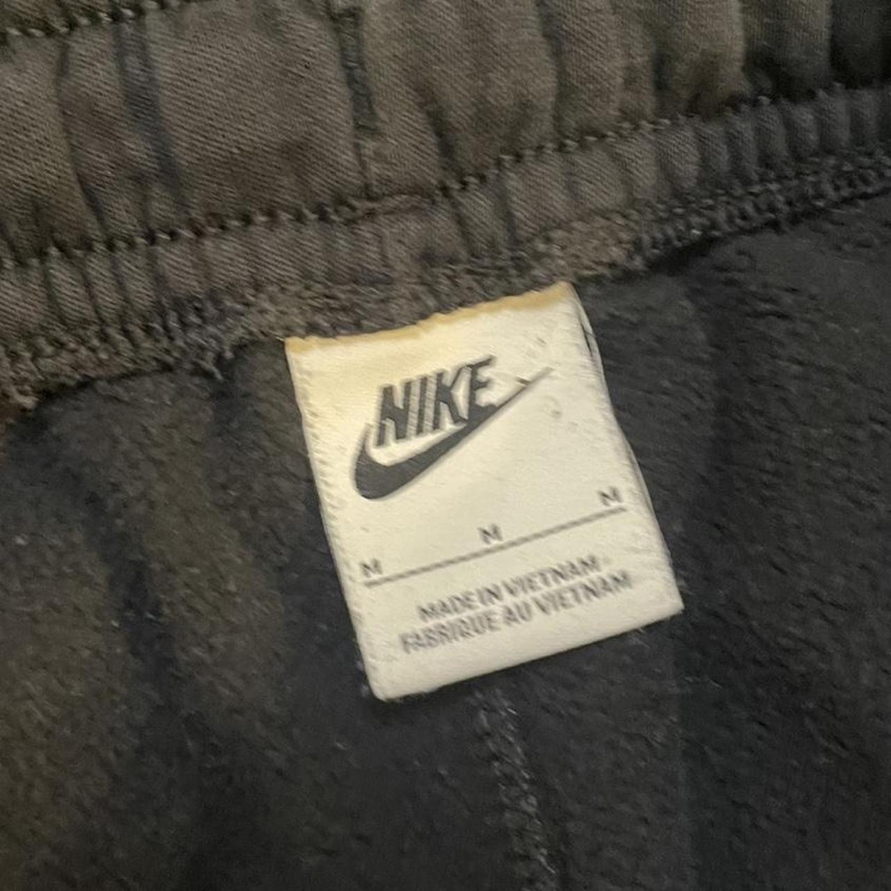 Vintage Nike Black Cargo Sweatpants w/ Dark Gray Logo