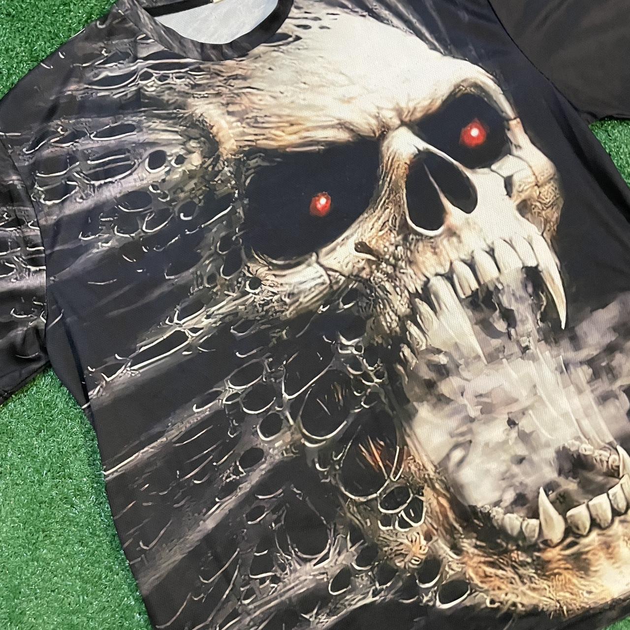 Vintage Black and Grey Skull Red Eye Graphic Tee w/ Smoke