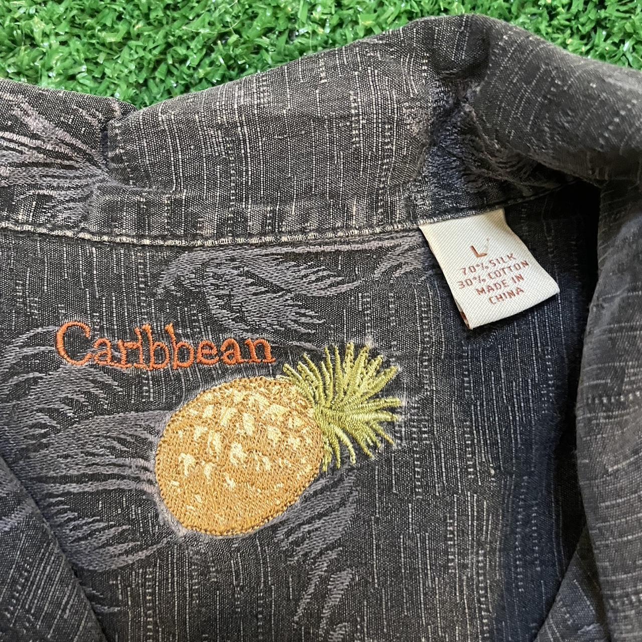 Caribbean Vintage Button-Up Hawaiian Style Surfer Polo Shirt in Black and Multi-Color w/ a Relaxed Fit