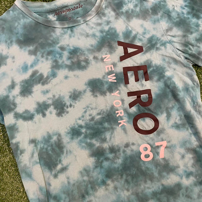 Vintage Aeropostale Graphic Tie-Dye Blue and White Shirt