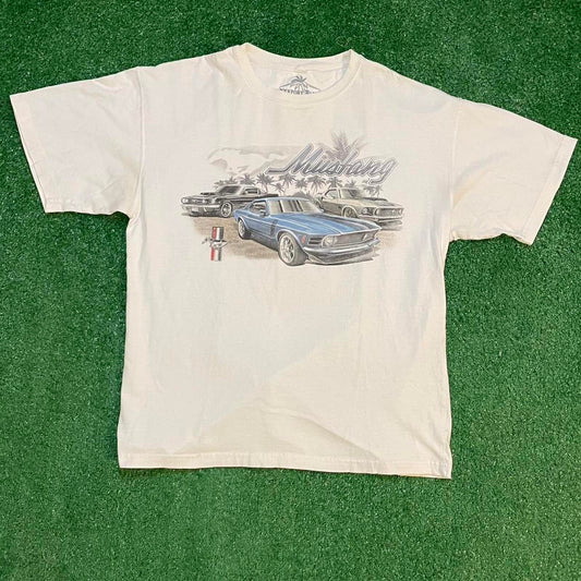 Vintage 90s Mustang Graphic Tee w/ Multi-Coloured Graphic